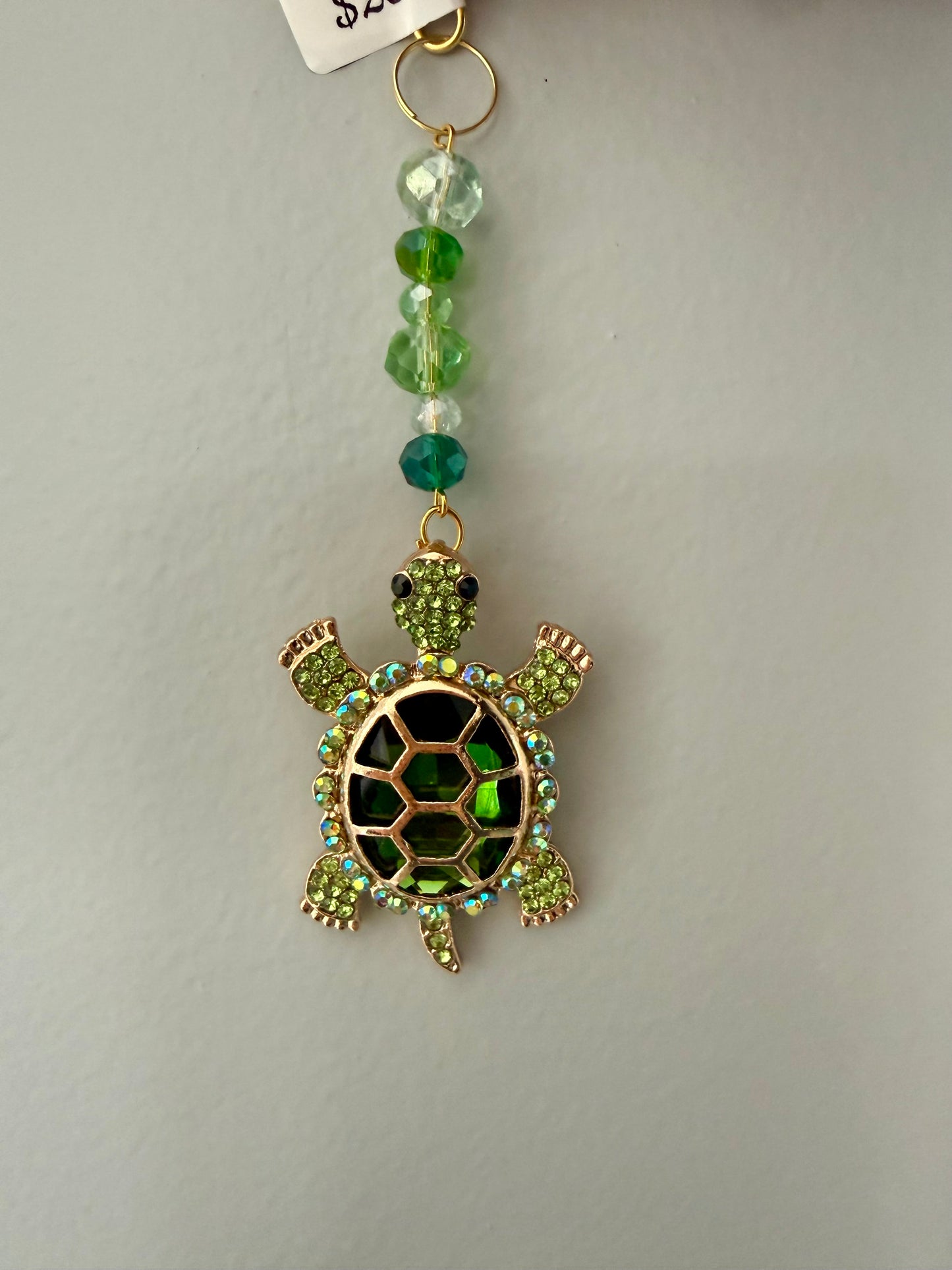 Green turtle mini suncatcher