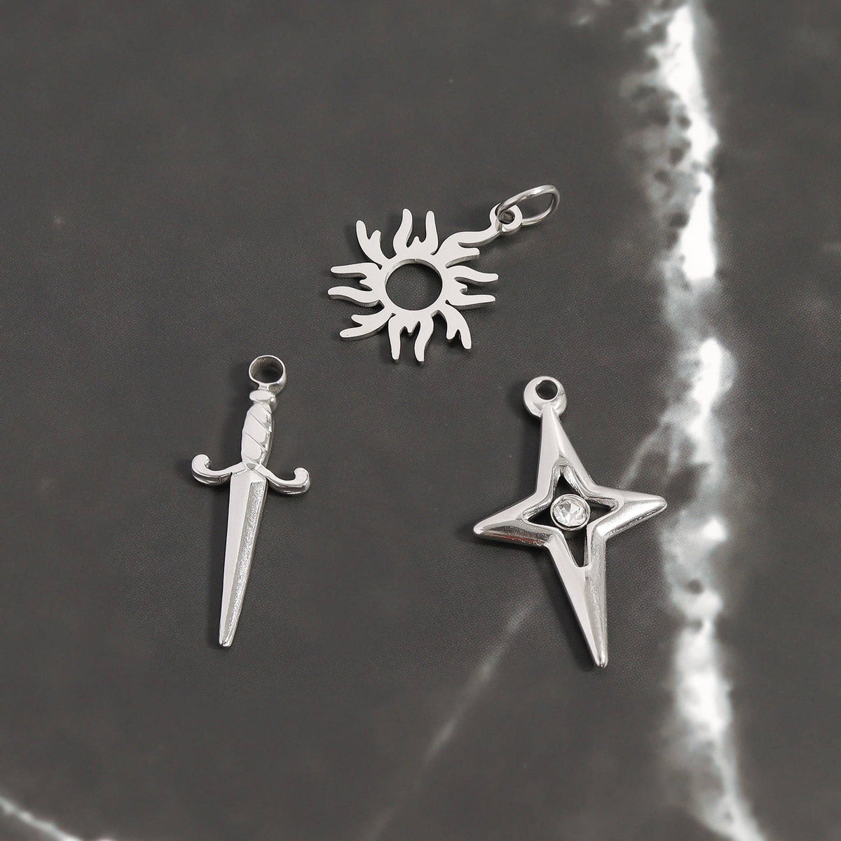 18K Gold PVD Stainless Steel Compass Star Charm: Stainless