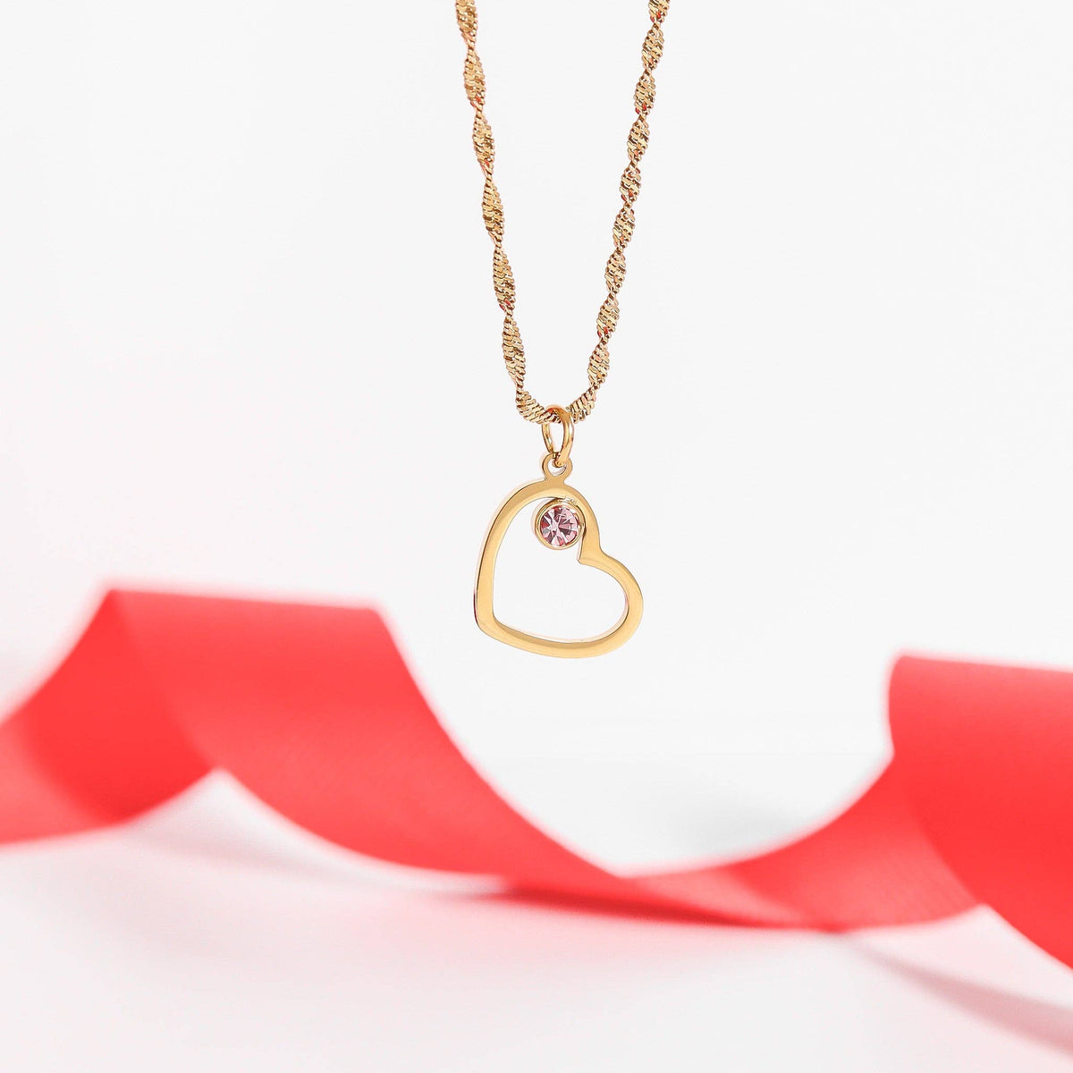 18K Gold PVD Stainless Steel Birthstone Heart Charm: Gold / April / Diamond