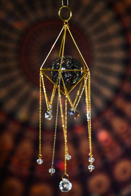 Spinel Matrix Suncatcher