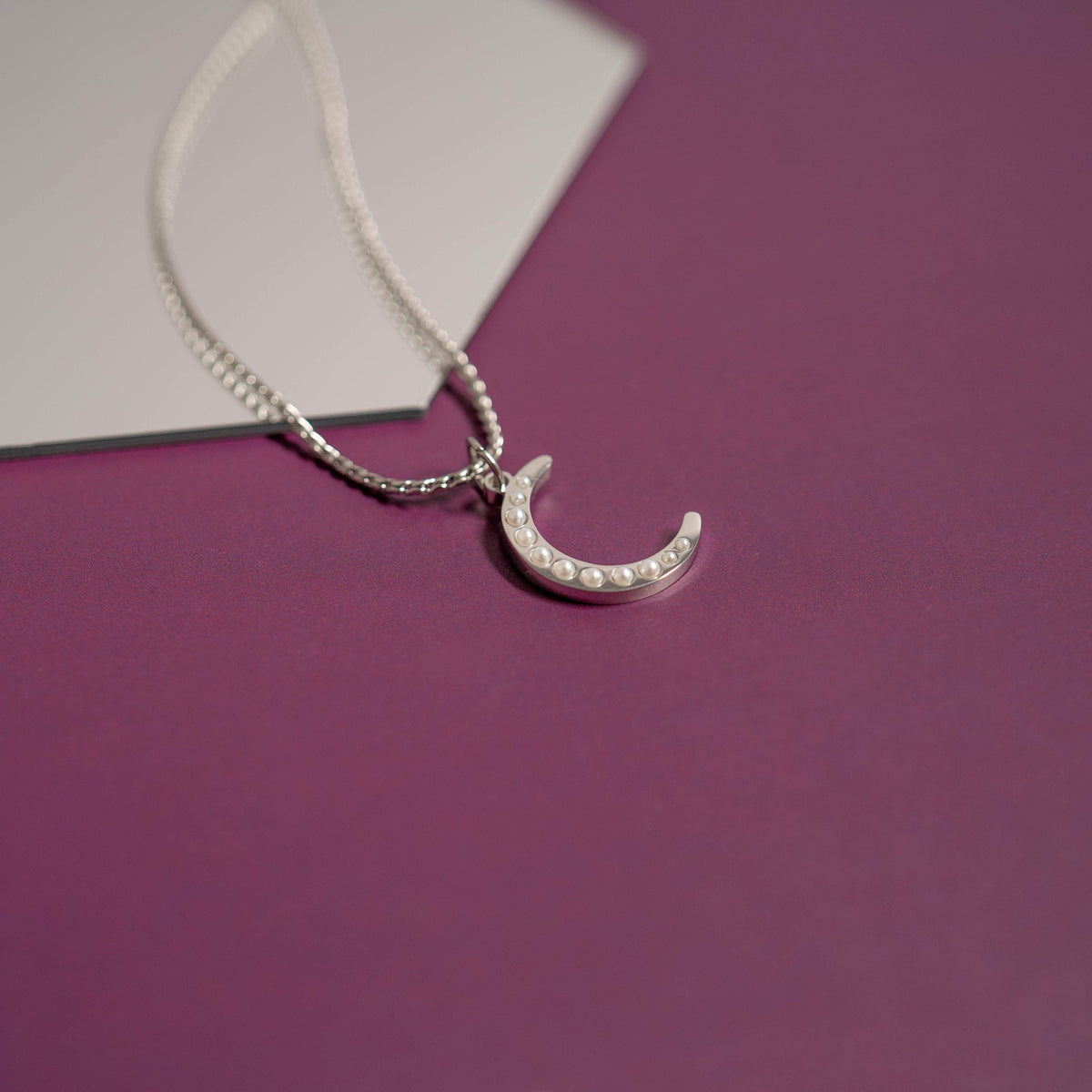 18K Gold PVD Stainless Steel Pearl Beaded Moon Charm: Stainless / 15mm