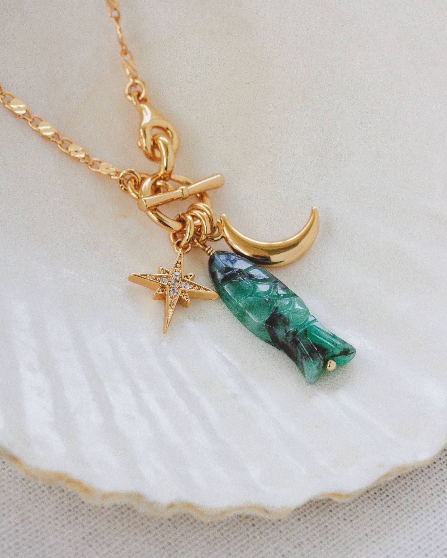 Pesca de La Luna Gemstone Toggle Front Necklace - Emerald
