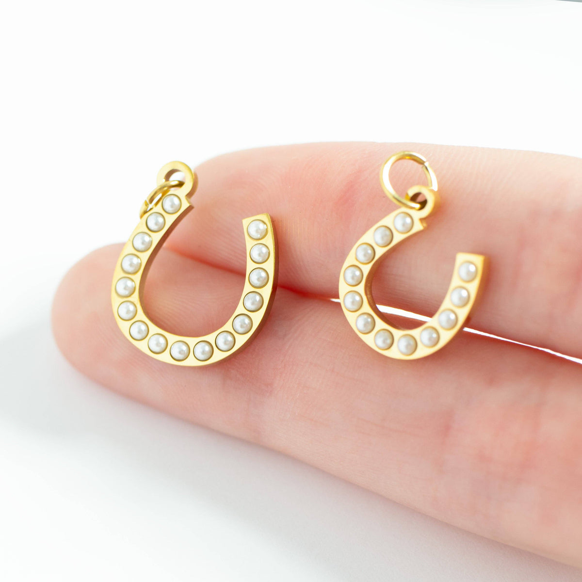 18K Gold PVD Stainless Steel Pearl Beaded Horseshoe Charm: Gold / 15mm